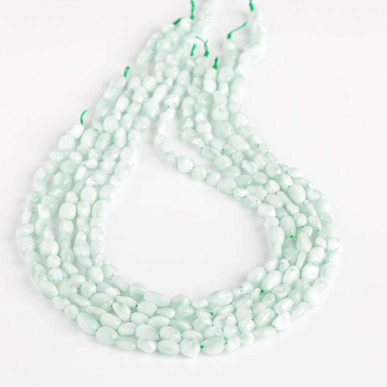 Angelit verde forme neregulate 6-8 mm I Magazinuldepietre.ro