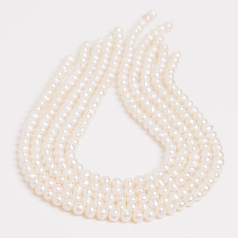 Perle de cultura alb 6-7 mm in magazinuldepietre.ro
