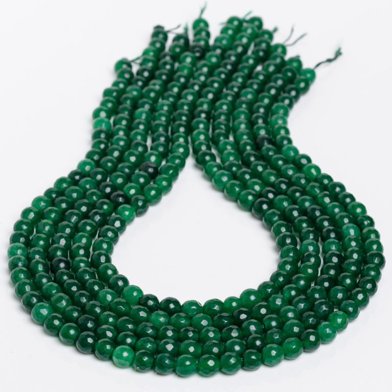 Pietre Semipretioase - Jad verde smarald sfere fatetate 6 mm