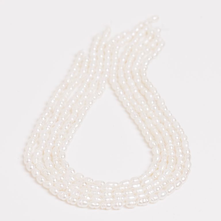 Pietre Semipretioase - Perle de cultura alb bob 4x6 mm v1