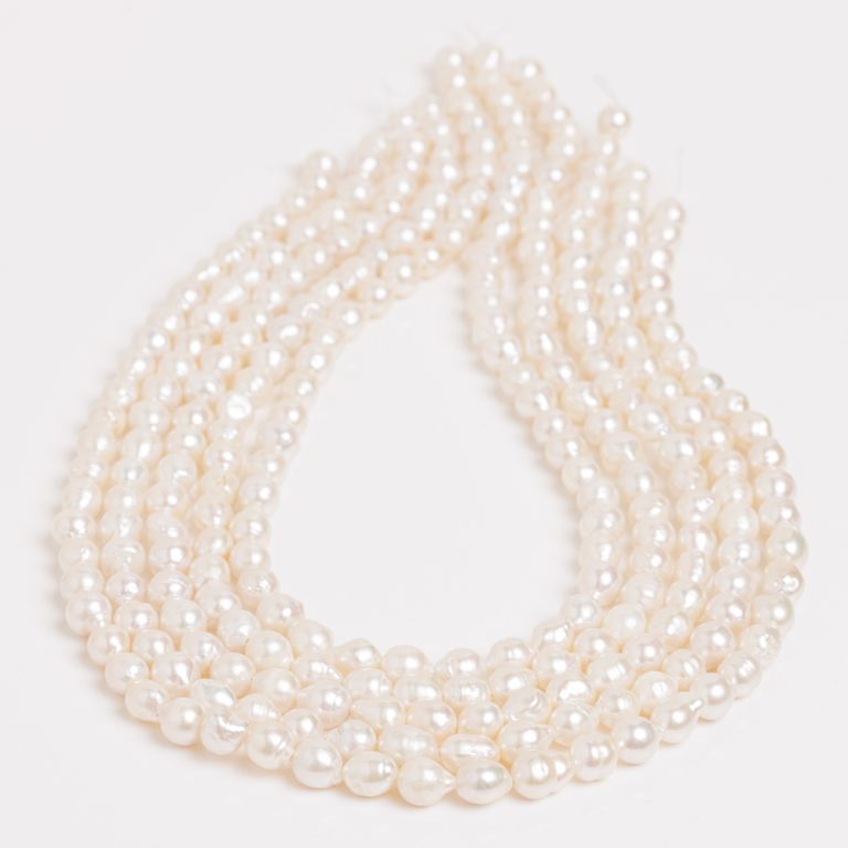 Pietre Semipretioase - Perle de cultura alb bob neregulat 6-7 mm