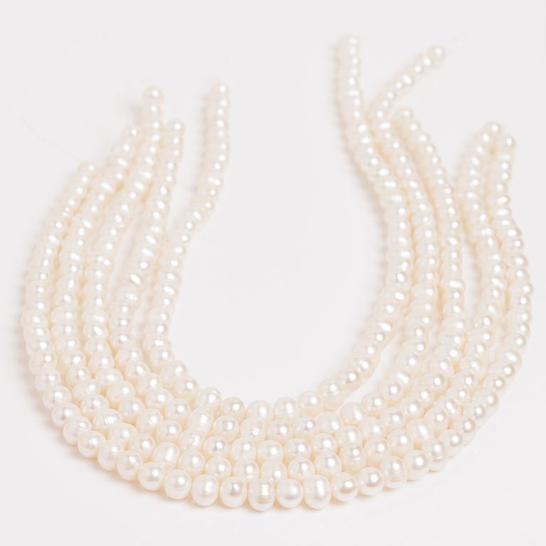 Pietre Semipretioase - Perle de cultura alb oval 8-9 mm