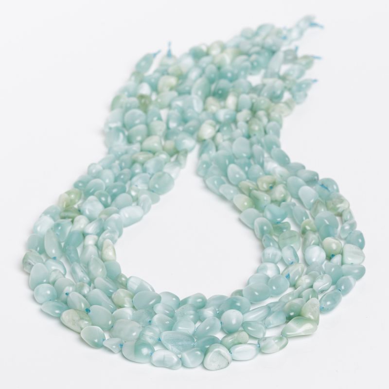 Pietre Semipretioase - Larimar verde forme neregulate 6-7 mm