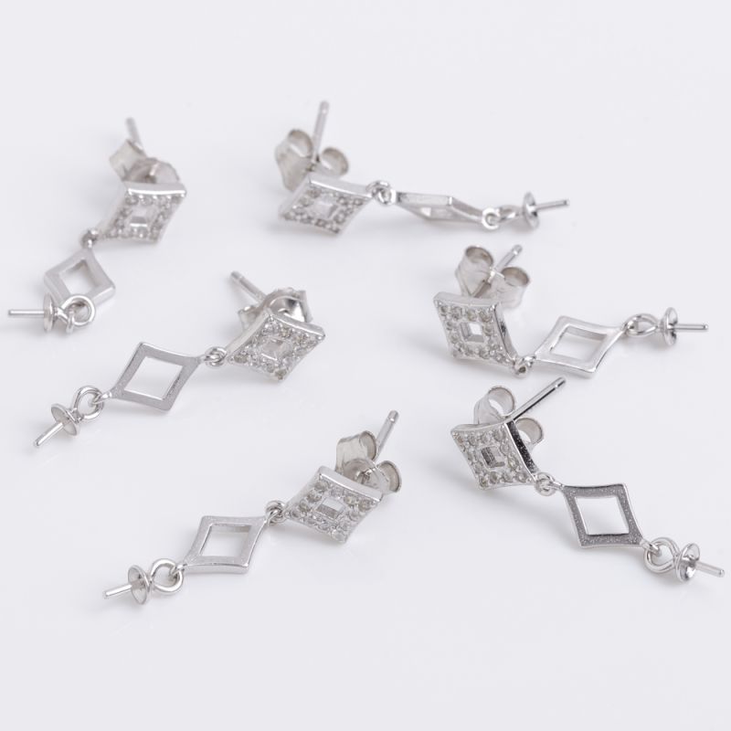 Black Friday - Reduceri [Tortite surub argint placat rodiu 2 romburi contur 6.3x19 mm zirconiu alb + fluturi - 1 per] Promotie