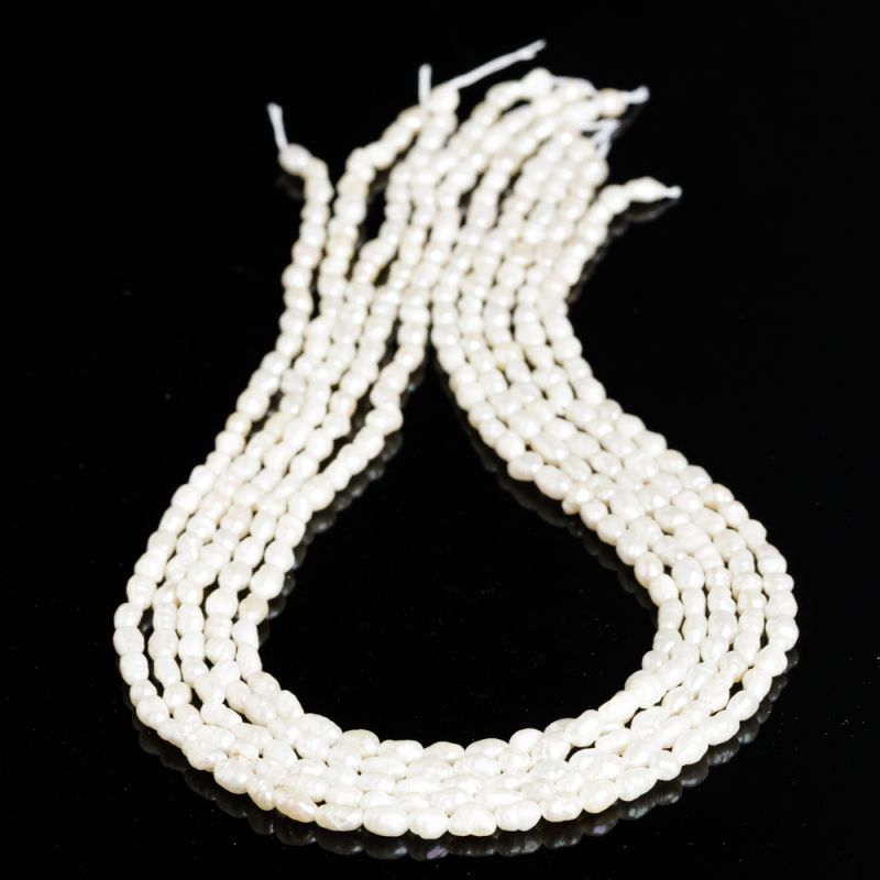 Pietre Semipretioase - Perle de cultura alb bob neregulat 3.5 mm