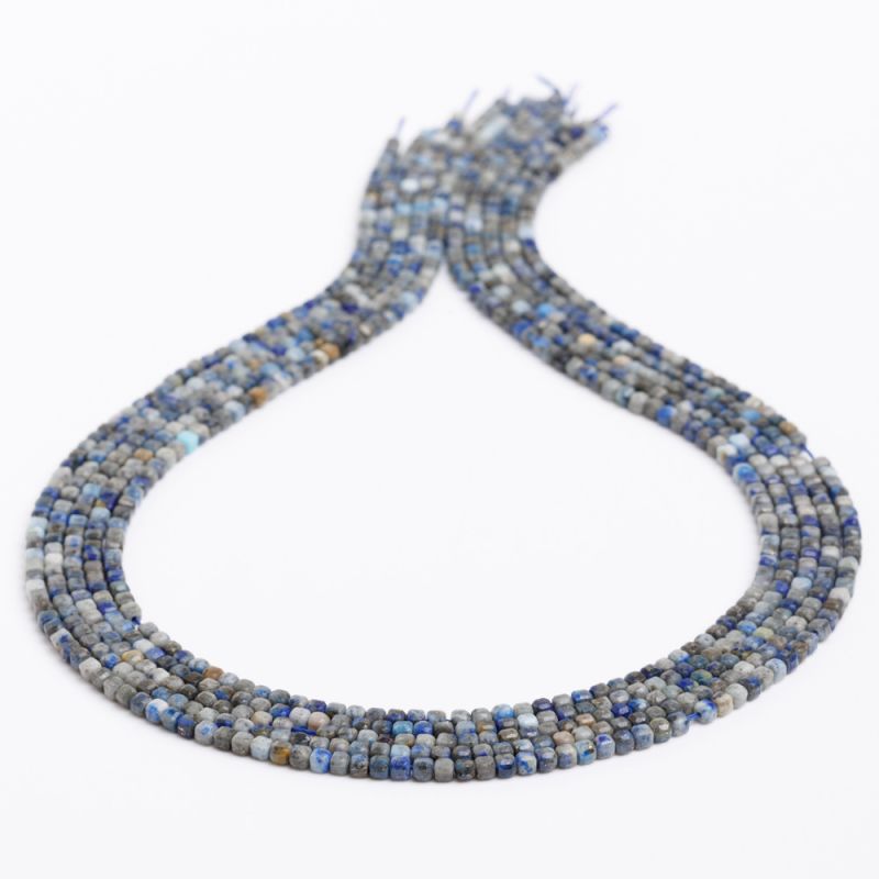 Pietre Semipretioase - Lapis lazuli cuburi fatetate 2.5 mm V2