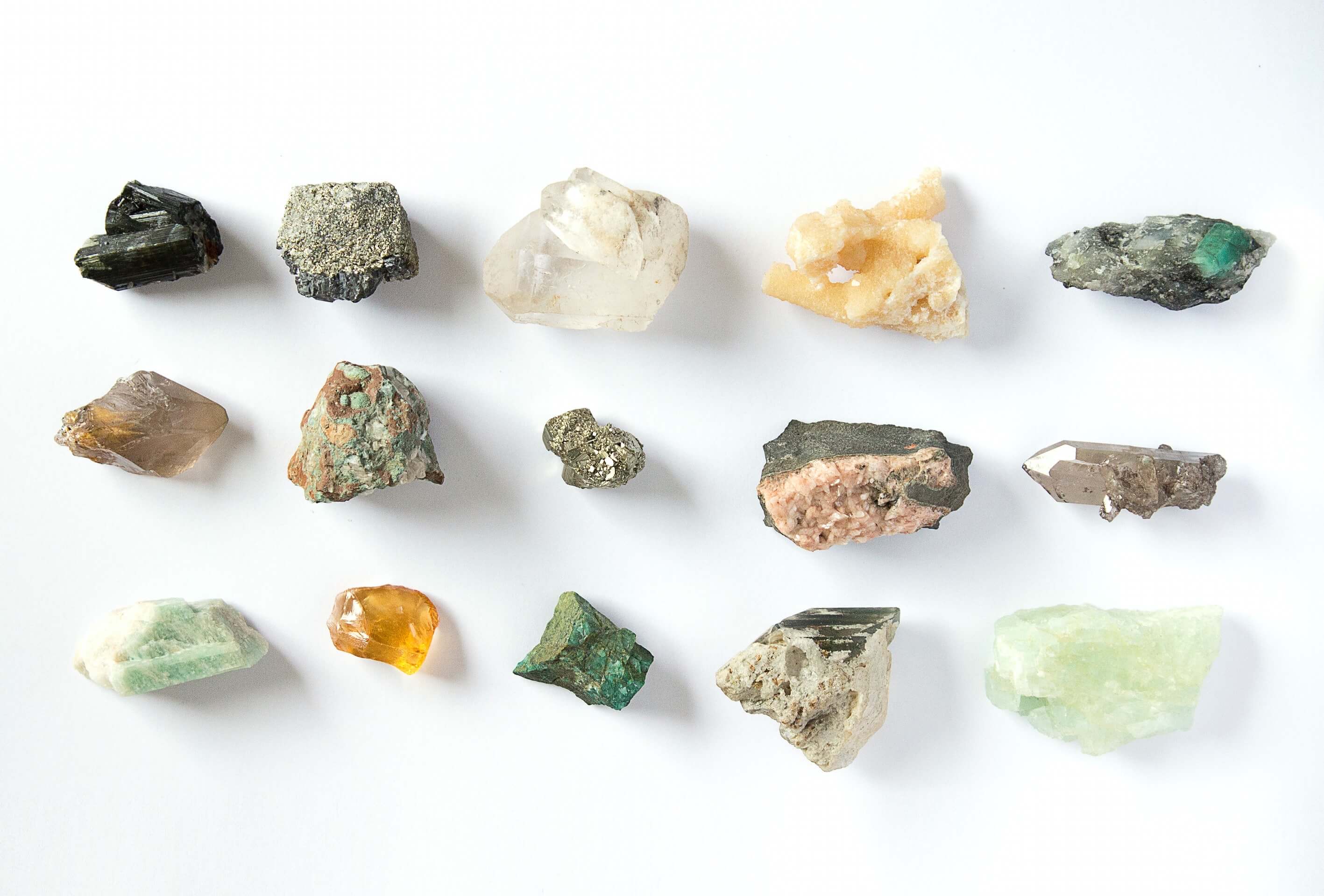 Proprietatile pietrelor semipretioase - care sunt acestea, cum le intretii si ce asocieri sa NU faci 