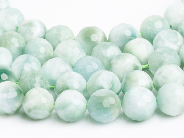 1. Larimar - pietre de larimar, sirag