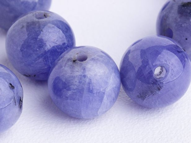 3. Tanzanit - sfere albastre, tanzanit