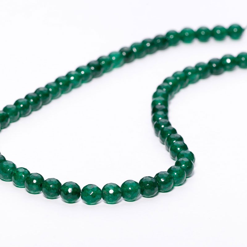 Jad verde smarald sfere fatetate 6 mm I Magazinuldepietre.ro - magazinuldepietre.ro