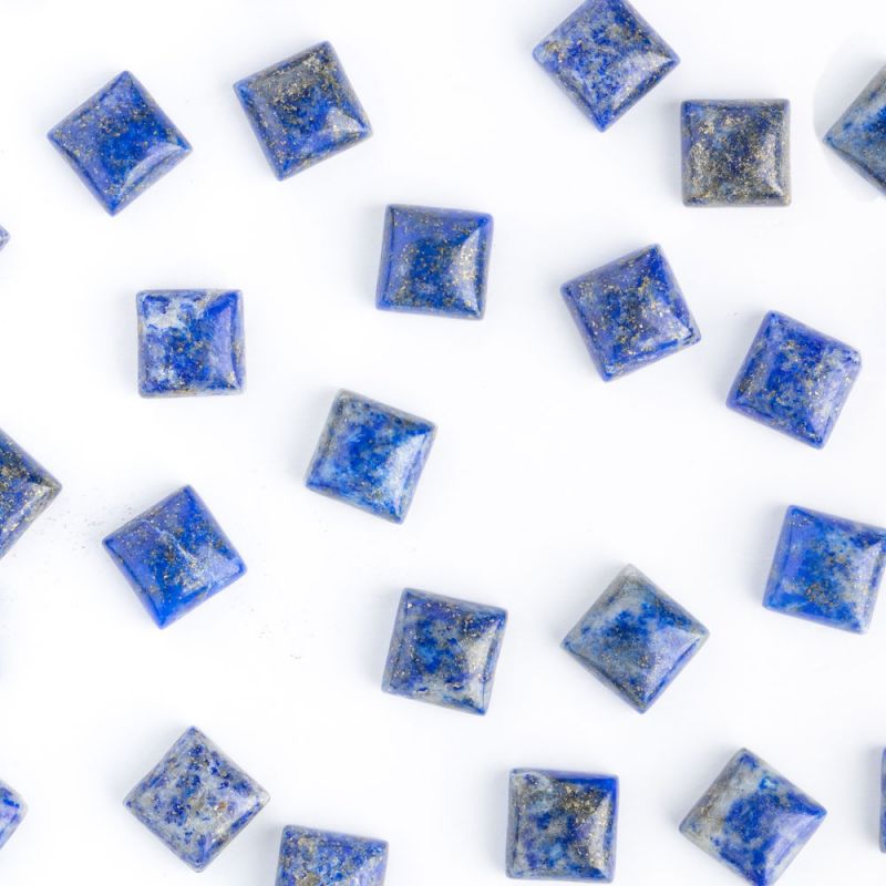 Cabosoane lapis lazuli patrat 8 mm - 10 buc I Magazinuldepietre.ro - magazinuldepietre.ro