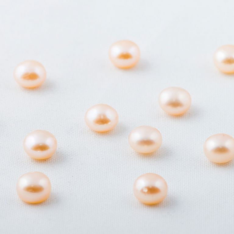 Cabosoane perle de cultura piersica 6 mm - 10 buc I Magazinuldepietre.ro - magazinuldepietre.ro