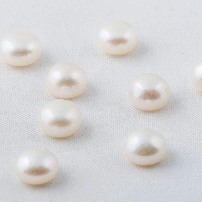 Cabosoane perle de cultura alb 8 mm - 10 buc I Magazinuldepietre.ro - magazinuldepietre.ro