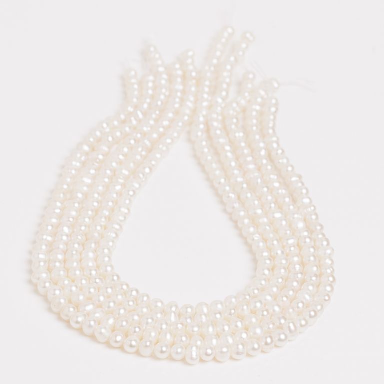 Perle de cultura alb 4-5 mm in magazinuldepietre.ro
 - magazinuldepietre.ro