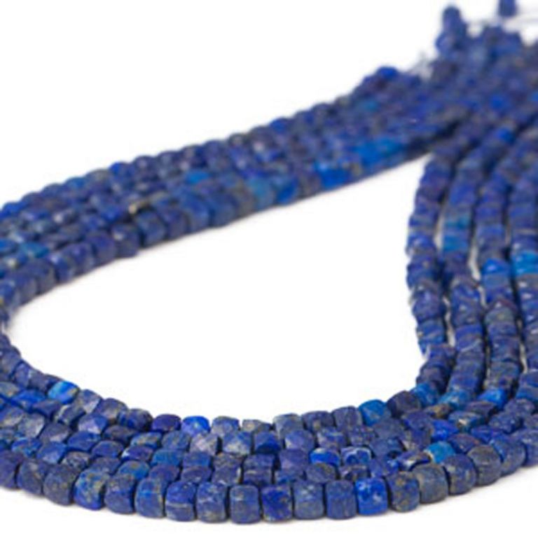 Lapis lazuli cuburi fatetate 4 mm I Magazinuldepietre.ro - magazinuldepietre.ro